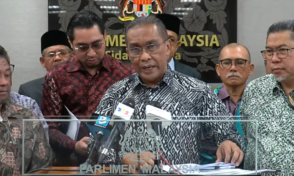 Kerajaan ‘hukum’ rakyat Semenanjung? PN minta penjelasan telus